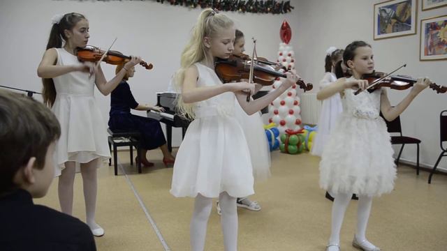 Вечное движение. Ансамбль Con Anima Фанипольской ДШИ. смотреть онлайн