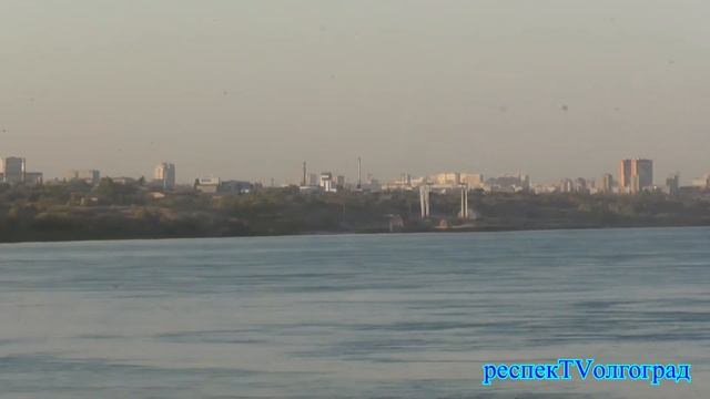Осенняя Волга ... Ю-Питер - Возьми меня с собой #Волгоград #Волга смотреть онлайн