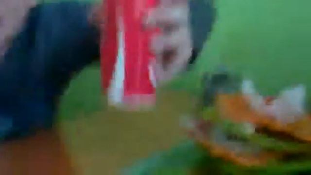 красный И черный ПЕРЕЦ и ложка соли смотреть онлайн