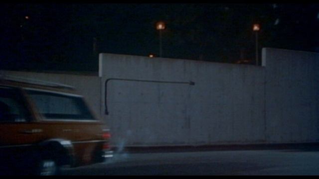 Phantom of the Mall: Eric's Revenge (1989) - International Trailer смотреть онлайн
