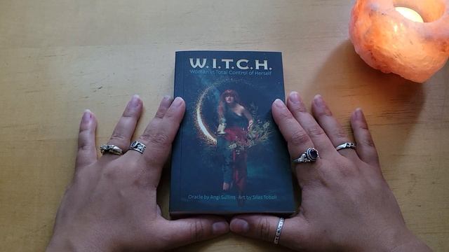 W.I.T.C.H. Oracle Deck Review and a Wider Conversation смотреть онлайн