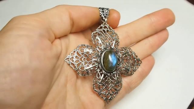 украшение с лабрадором синим камнем P8160013 смотреть онлайн