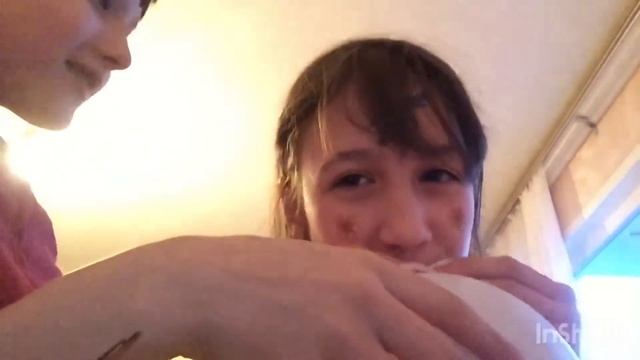 Дышим гелием! Писклявый голос! смотреть онлайн