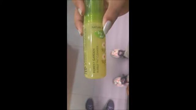 Demonstrating Nature Republic's Bubble Tint Cleanser смотреть онлайн