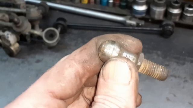 РЕМОНТ СТОЙКИ СТАБИЛИЗАТОРА. Прослужит больше чем из магазина. смотреть онлайн
