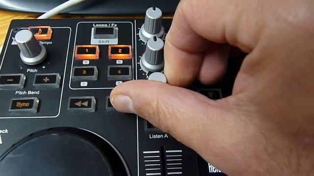 Hercules DJ CONTROL MP3 e2 Mischpult Mixer, USB MIDI Controller, Funktionstest mit MIXX Software смотреть онлайн