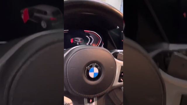 Автограф. BMW X7 30d XDrive M Sport Pro, 2020 года.