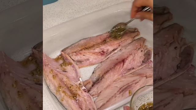 Как приготовить запеченную скумбрию смотреть онлайн