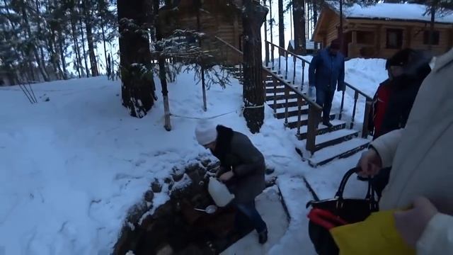 Лучшее место отдыха в ПОДМОСКОВЬЕ. ТРОИЦКОЕ, СВЯТОЙ ИСТОЧНИК - РОДНИК. смотреть онлайн