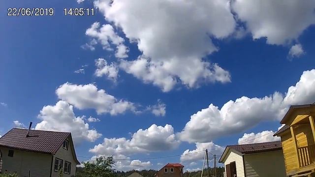 Кучевые облака хорошей погоды на даче (релакс видео) смотреть онлайн