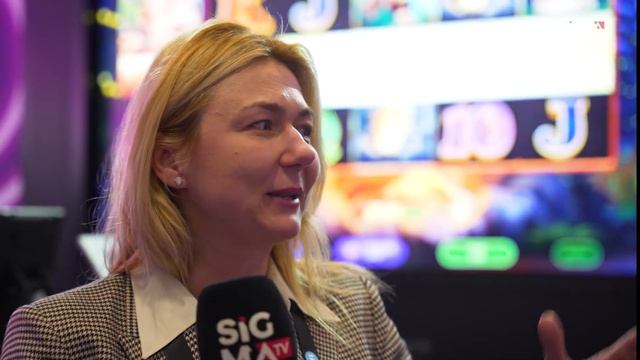 What's Your First Impression Of Ice London? | Ice London 2023 Interviews смотреть онлайн