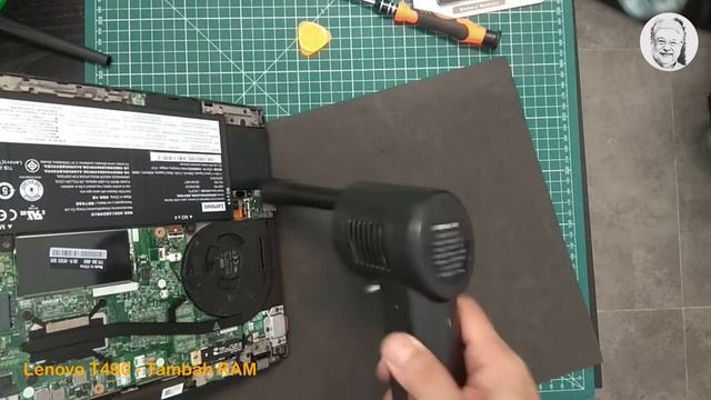 Lenovo ThinkPad T490 RAM Upgrade смотреть онлайн
