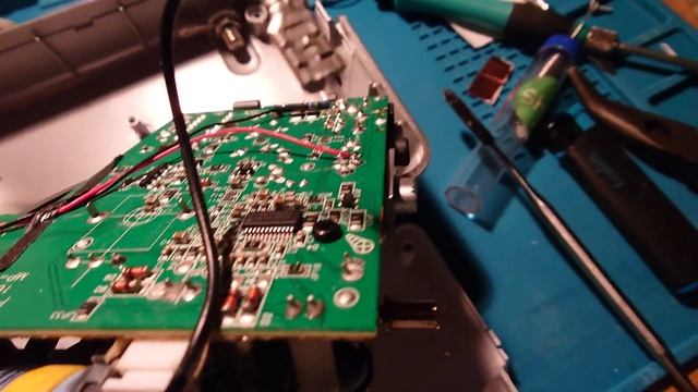 Sangean PR-D6, что внутри? смотреть онлайн