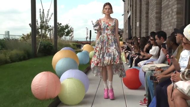 Adeam. Мода весна-лето 2023 в Нью Йорке. Одежда, обувь и аксессуары смотреть онлайн