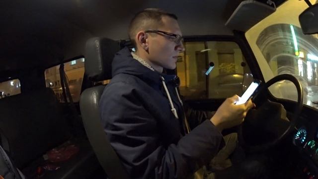 Академег катает по Питеру на УАЗе смотреть онлайн