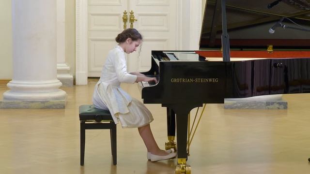 Агния Ксоврели, 13 лет, педагог Письмак И. А., Санкт-Петербургский городской Дворец творчества юных смотреть онлайн