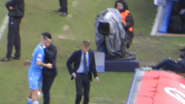Napoli-Palermo 3-0 13-01-2013 Esordio in Serie A Roberto Insigne Live in Hd dalla Curva B смотреть онлайн