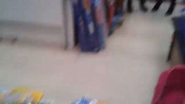 Водяные коврики-экраны для рисования - Центр развивающих игр на Юноне смотреть онлайн