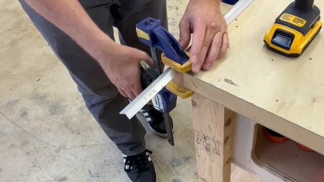 I Never Knew This TRICK About the OSCILLATING MULTITOOL?! смотреть онлайн
