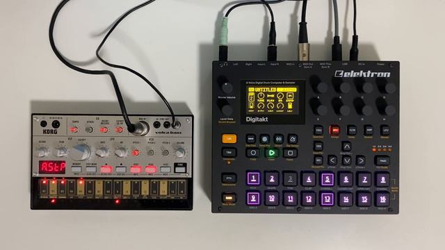 KORG Volca Bass & Elektron Digitakt Acid House jam session смотреть онлайн