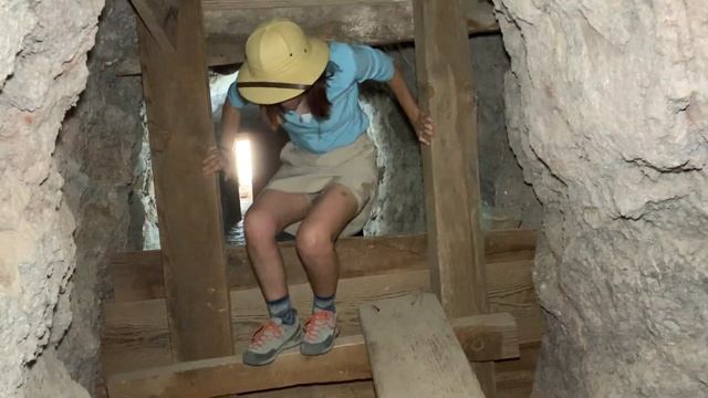 SOUTHWEST Death Valley Monarch Mine | The Sovereign Ruler of Talc смотреть онлайн