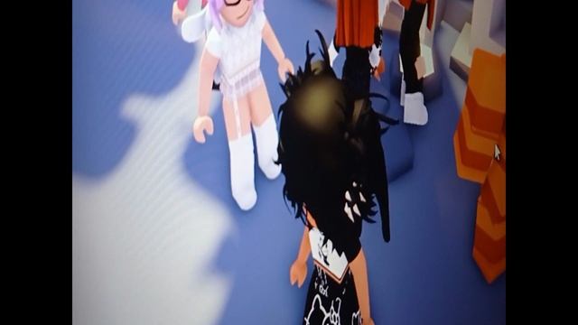 у моей лп есть общий лайк и мы тут с нашими подписчиками смотреть онлайн