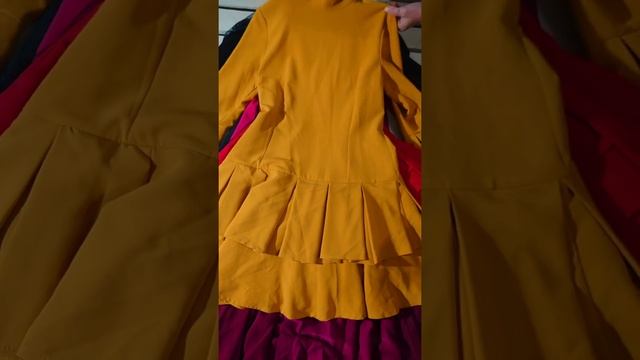 Сток Вечерние, праздничные платья и костюм Польша смотреть онлайн