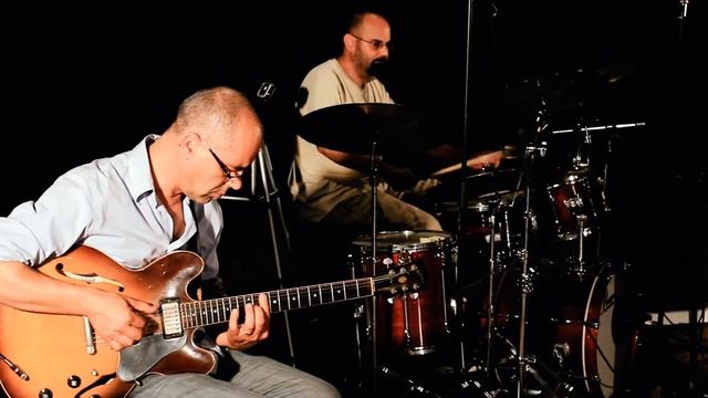 Gregory is here - Horace Silver - Groove Therapy смотреть онлайн