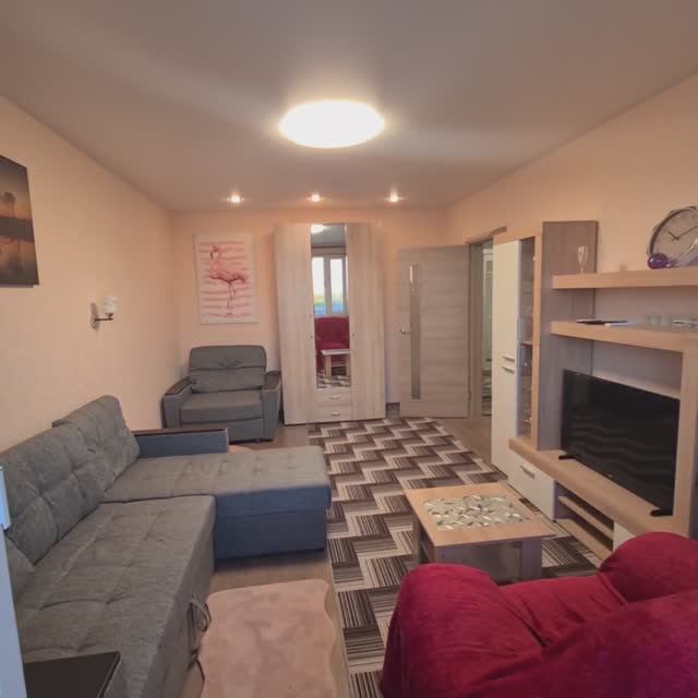 2-х комнатная квартира посуточно рядом с м.Новопеределкино смотреть онлайн