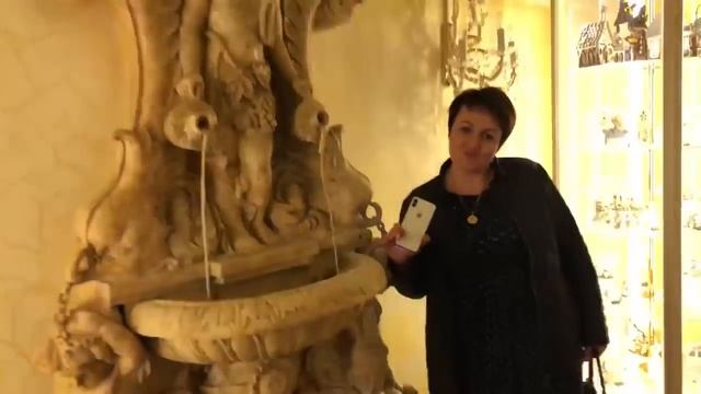 В 19 ЛЕТ КУПИЛ МАМЕ МАШИНУ! Она мечтала о ней! смотреть онлайн