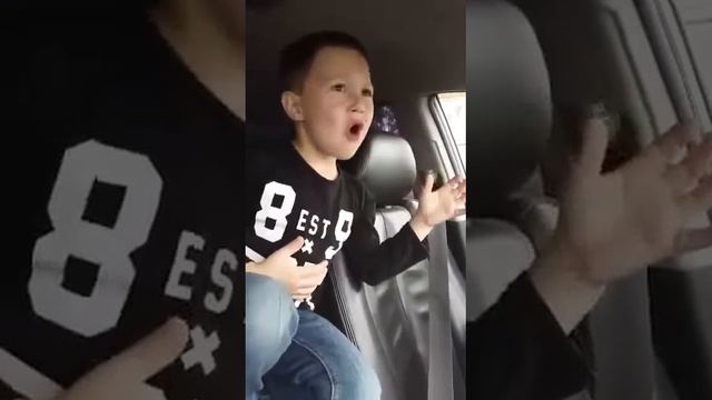 Дамир гитарист,смотреть всем! Не пропустите ! смотреть онлайн