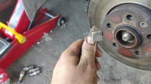 чем открутить прикипевшую гайку ступицы !!! Фольксваген транспортер т5.