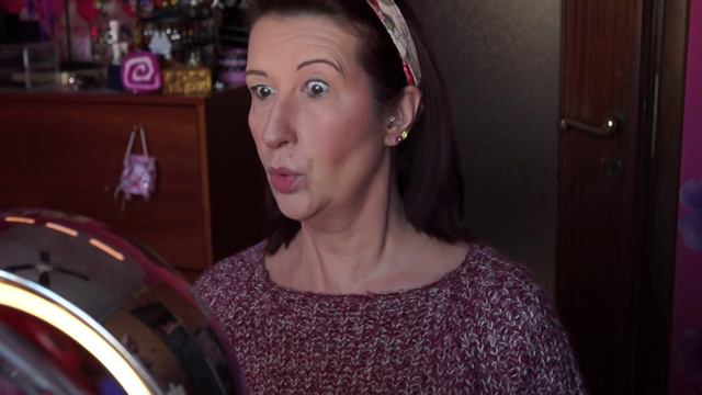 Mi trucco con voi: giallo e viola (magenta, bordeaux, uva fragola!) смотреть онлайн
