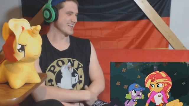 Stormlight Reacts to: Bronies React׃ Equestria Girls - Legend of Everfree смотреть онлайн