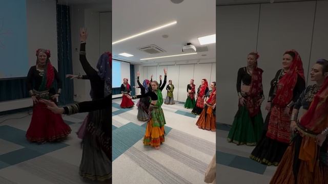 Белый шатер