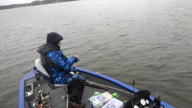 Trying Gulp Alive Minnows on Lake Murray смотреть онлайн