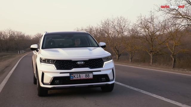 7 locuri. 8 USB-uri. KIA Sorento 2.2 CRDi / Test Drive AutoBlog.MD смотреть онлайн