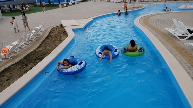 Аквапарк Акватория, часть 5 смотреть онлайн