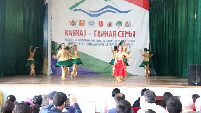Ансамбль танца "Страна гор", "Танец лотоса" класс пр. Шуаева Ш.З., Мусаевой Т.Г. ДШИ №7 2016г. смотреть онлайн