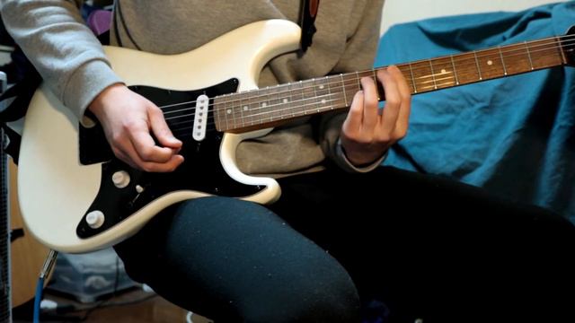 Squier Contemporary Stratocaster Special HT смотреть онлайн