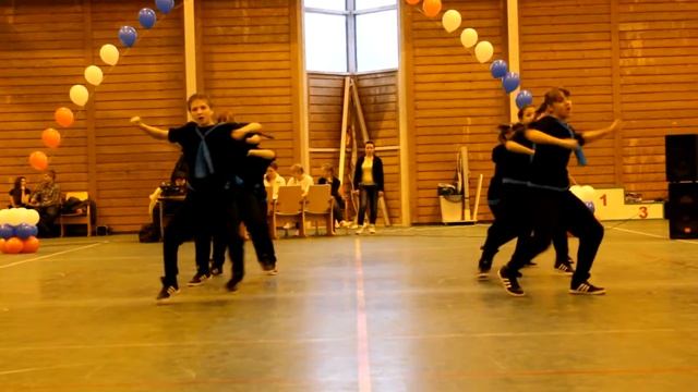 Promotion Crew смотреть онлайн