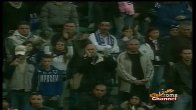 TOTTI SCORES A DOUBLE WITH AN AWESOME VOLLEY!!! 26/11/2006 смотреть онлайн