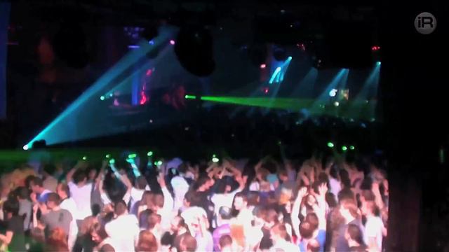 Paul Oakenfold @ Gaudi Arena 20.05.2011 Клипsа - Шаг (Polyakov PPK Dub) смотреть онлайн