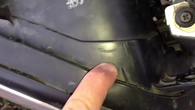 Adjust The Headlight On Kia Optima / Magentis. Ajustar Los Faros En Kia Optima / Magentis.