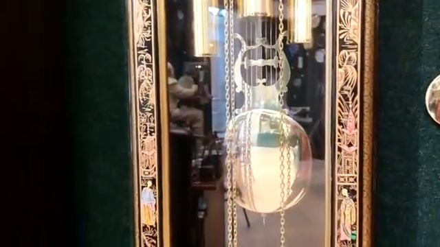 РЕДКИЕ НАПОЛЬНЫЕ МЕХАНИЧЕСКИЕ ЧАСЫ С БОЕМ СТИЛЕ "ШИНУАЗРИ" И РУЧНОЙ РОСПИСЬЮ КОРПУСА ОТ K.MOZER смотреть онлайн