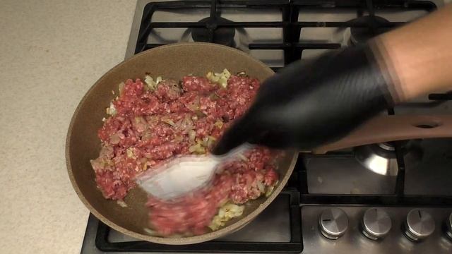Так Вы еще точно НЕ готовили! Яично-мясной рулет с кабачком! Быстро, Ярко, Вкусно! смотреть онлайн