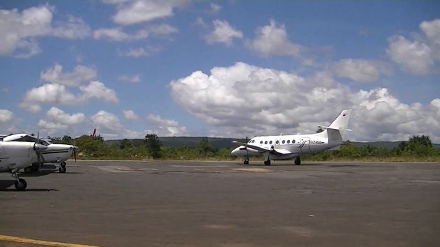 Венесуэла. Канайма. Аэропорт а/к Transmandu в национальном парке смотреть онлайн
