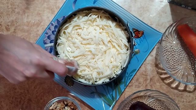 ВКУСНЫЙ и КРАСИВЫЙ САЛАТ "ГРАФ" смотреть онлайн