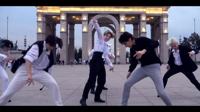 [KPOP IN PUBLIC/ONE TAKE] ONEUS(원어스) - Twilight(태양이 떨어진다) cover dance by BES B смотреть онлайн