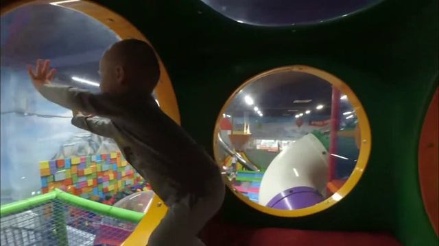 Выходные с детьми смотреть онлайн